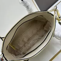 $115.00 USD Prada AAA Quality Handbags For Women #1274946