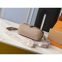 $56.00 USD Louis Vuitton AAA Quality Messenger Bags For Women #1275198