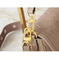 $56.00 USD Louis Vuitton AAA Quality Messenger Bags For Women #1275198
