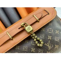 $76.00 USD Louis Vuitton AAA Quality Messenger Bags For Women #1275212