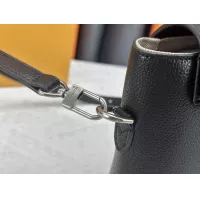 $64.00 USD Louis Vuitton AAA Quality Messenger Bags For Women #1275213