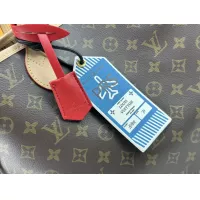 $64.00 USD Louis Vuitton AAA Quality Shoulder Bags For Women #1275241