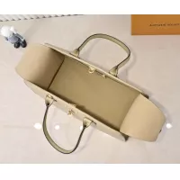 $80.00 USD Louis Vuitton AAA Quality Handbags For Women #1275252