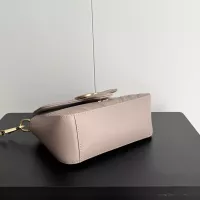 $80.00 USD Gucci AAA Quality Messenger Bags For Women #1275815