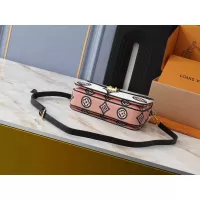 $60.00 USD Louis Vuitton AAA Quality Messenger Bags For Women #1276774