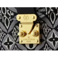 $64.00 USD Louis Vuitton AAA Quality Messenger Bags For Women #1276784