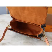 $64.00 USD Louis Vuitton AAA Quality Messenger Bags For Women #1276786