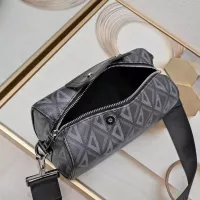 $92.00 USD Christian Dior AAA Man Messenger Bags #1277129