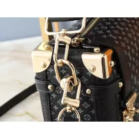 $72.00 USD Louis Vuitton AAA Quality Messenger Bags For Women #1289327