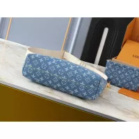$64.00 USD Louis Vuitton AAA Quality Messenger Bags For Women #1289361