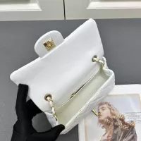 $85.00 USD Chanel AAA Quality Messenger Bags For Women #1289574