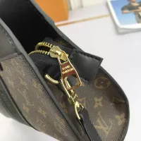 $88.00 USD Louis Vuitton AAA Quality Messenger Bags For Women #1289977