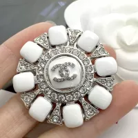 $36.00 USD Chanel Brooches For Women #1290013