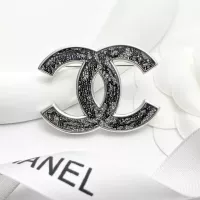 $34.00 USD Chanel Brooches For Women #1290143