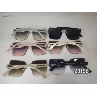 $25.00 USD Louis Vuitton Sunglasses #1290480