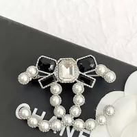 $36.00 USD Chanel Brooches For Women #1290513