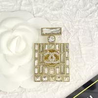 $36.00 USD Chanel Brooches For Women #1290515