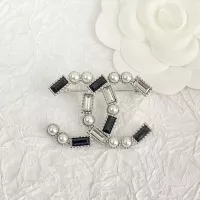 $32.00 USD Chanel Brooches For Women #1290556