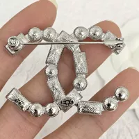 $32.00 USD Chanel Brooches For Women #1290556