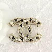 $36.00 USD Chanel Brooches For Women #1290558