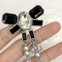 $40.00 USD Chanel Brooches For Women #1290566