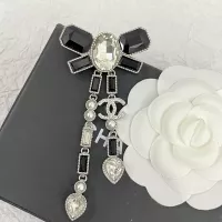 $40.00 USD Chanel Brooches For Women #1290566