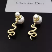 $25.00 USD Christian Dior Earrings For Women #1291057