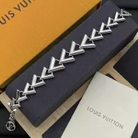 $25.00 USD Louis Vuitton LV Bracelets #1291563