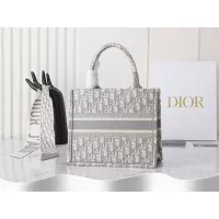 $125.00 USD Christian Dior AAA Quality Tote-Handbags For Women #1297356