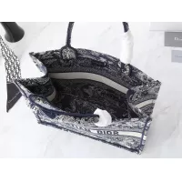 $130.00 USD Christian Dior AAA Quality Tote-Handbags For Women #1297391