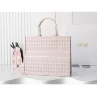 $135.00 USD Christian Dior AAA Quality Tote-Handbags For Women #1297402