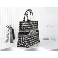 $135.00 USD Christian Dior AAA Quality Tote-Handbags For Women #1297405