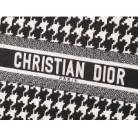 $135.00 USD Christian Dior AAA Quality Tote-Handbags For Women #1297405