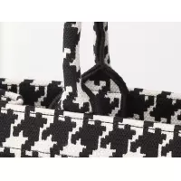 $135.00 USD Christian Dior AAA Quality Tote-Handbags For Women #1297405