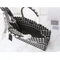 $135.00 USD Christian Dior AAA Quality Tote-Handbags For Women #1297405