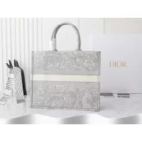$135.00 USD Christian Dior AAA Quality Tote-Handbags For Women #1297431