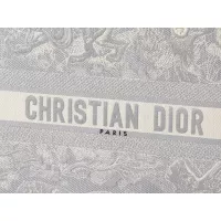 $135.00 USD Christian Dior AAA Quality Tote-Handbags For Women #1297431