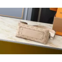 $60.00 USD Louis Vuitton AAA Quality Messenger Bags For Women #1297947