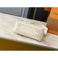 $60.00 USD Louis Vuitton AAA Quality Messenger Bags For Women #1297948