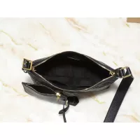 $64.00 USD Louis Vuitton AAA Quality Shoulder Bags For Women #1297982