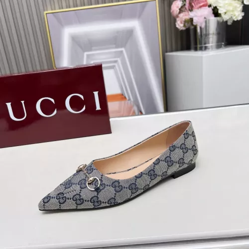 Replica Gucci Flat Shoes For Women #1305703 $96.00 USD for Wholesale