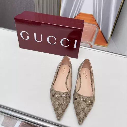 Replica Gucci Flat Shoes For Women #1305704 $96.00 USD for Wholesale