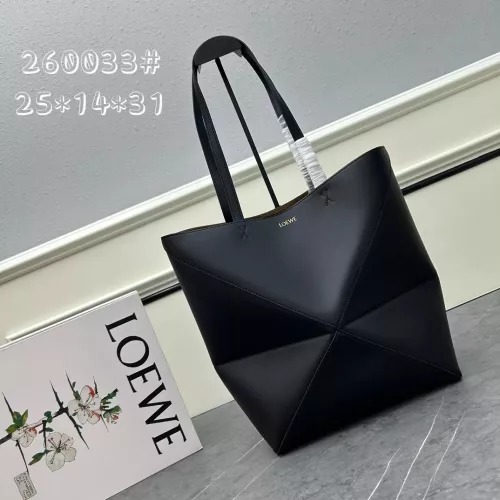 LOEWE AAA Quality Shoulder Bags For Women #1306122