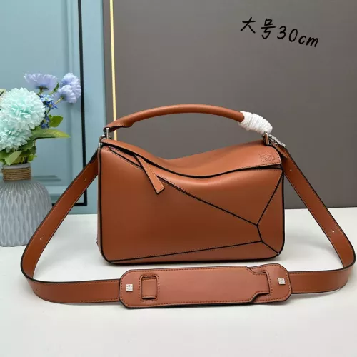 LOEWE AAA Quality Messenger Bags For Women #1306174