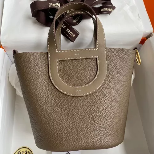 Hermes AAA Quality Handbags In Gold For Women #1306479