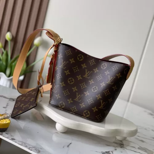 Louis Vuitton AAA Quality Messenger Bags For Women #1307008