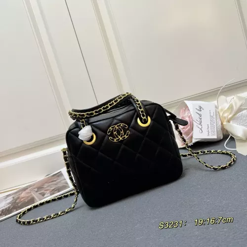 Chanel AAA Quality Messenger Bags For Women #1307034