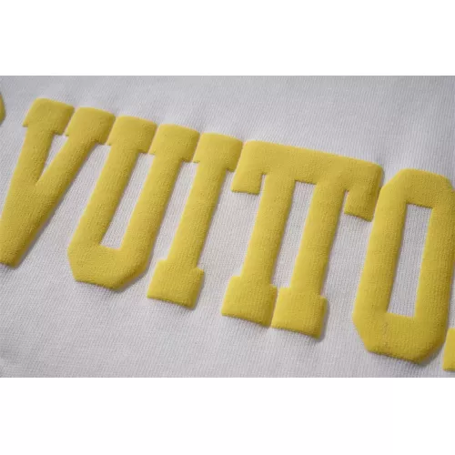 Replica Louis Vuitton LV T-Shirts Short Sleeved For Unisex #1307832 $32.00 USD for Wholesale