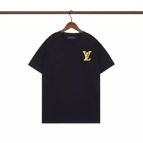 Replica Louis Vuitton LV T-Shirts Short Sleeved For Unisex #1307836 $32.00 USD for Wholesale