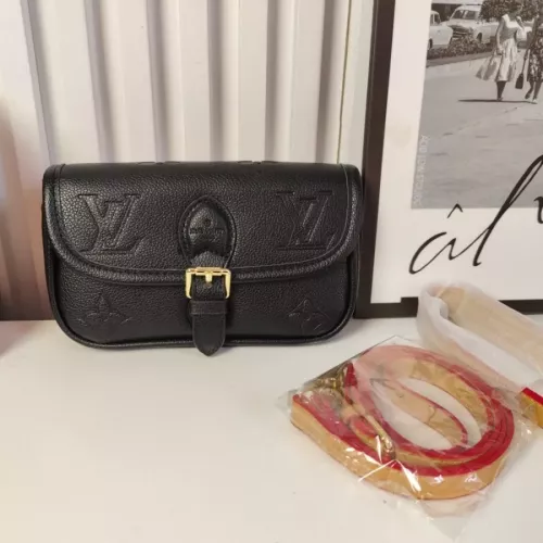 Louis Vuitton Messenger Bags For Women #1307948